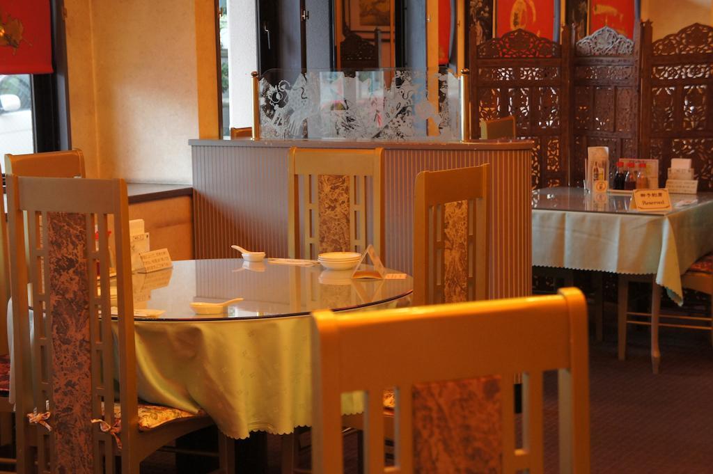 Hotel Platon Chikuma Екстериор снимка