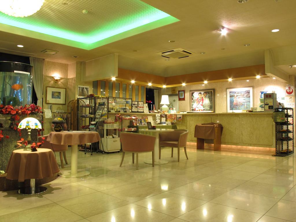 Hotel Platon Chikuma Екстериор снимка