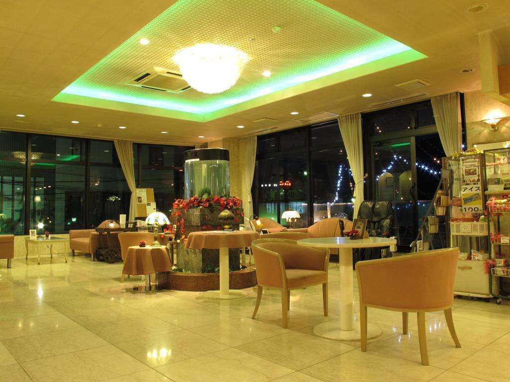 Hotel Platon Chikuma Екстериор снимка
