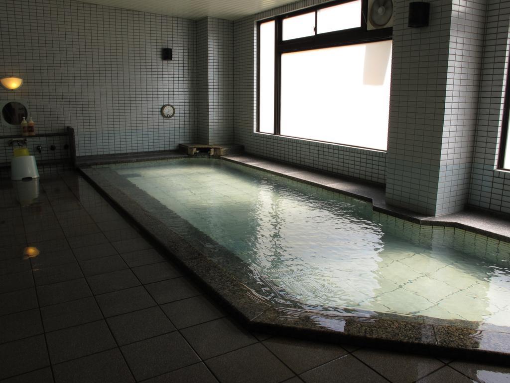 Hotel Platon Chikuma Екстериор снимка