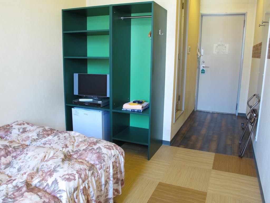 Hotel Platon Chikuma Екстериор снимка