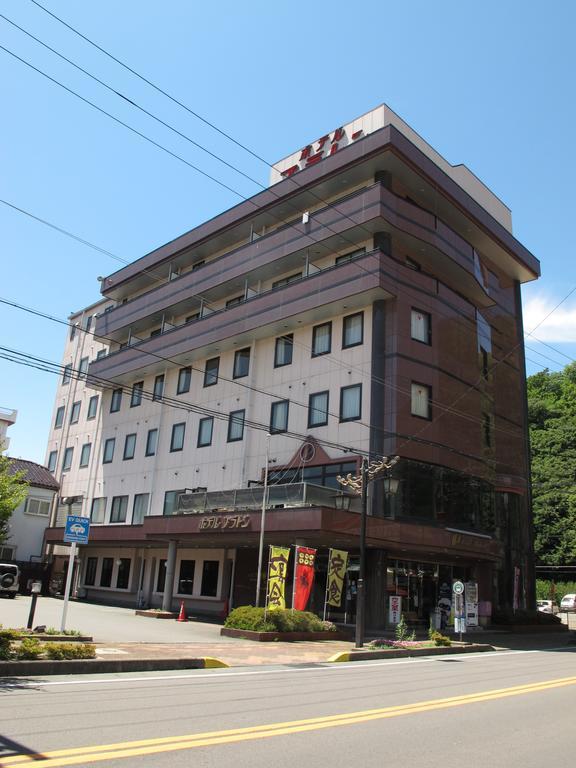 Hotel Platon Chikuma Екстериор снимка